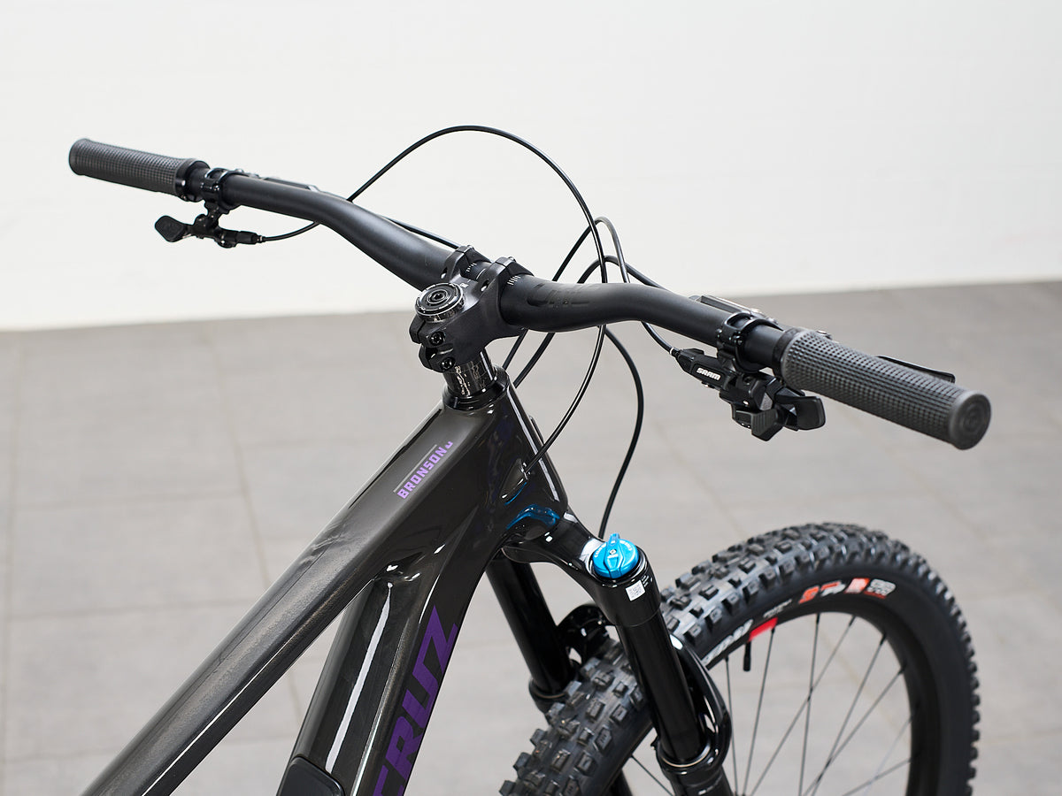 Santa Cruz Bronson 90