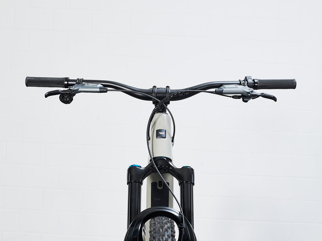 Santa Cruz Vala GX AXS